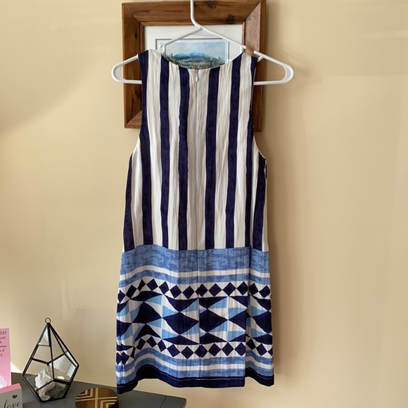 Blue dress - Picture 3 of 4